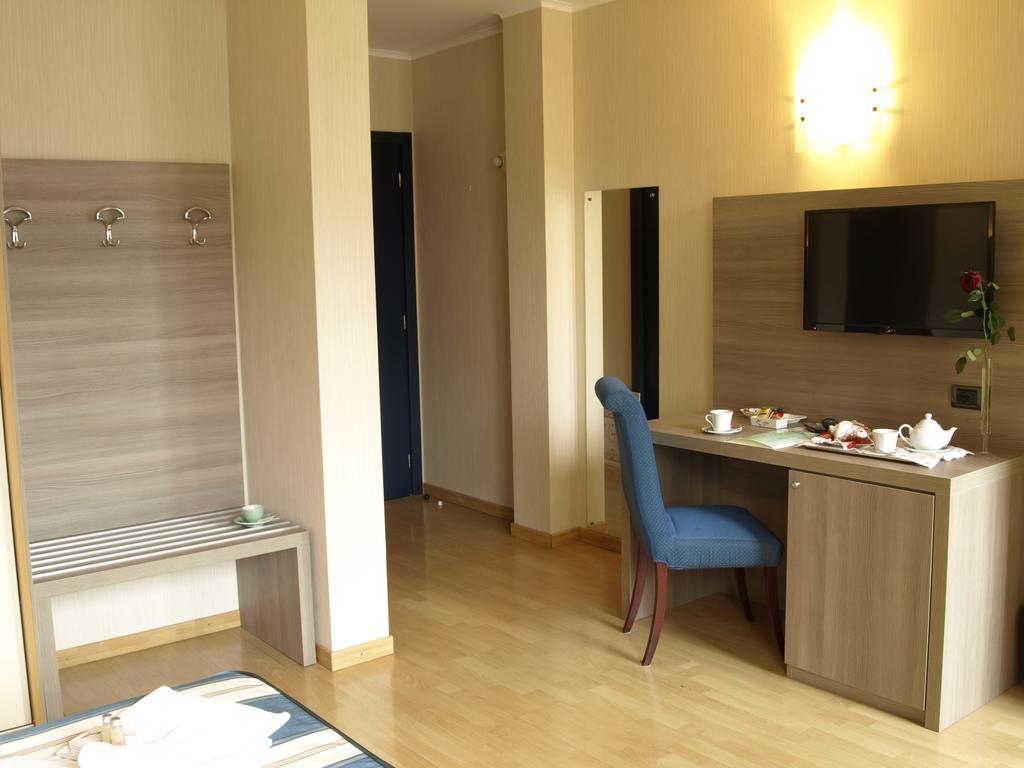 Hotel Alberi Lecco Δωμάτιο φωτογραφία