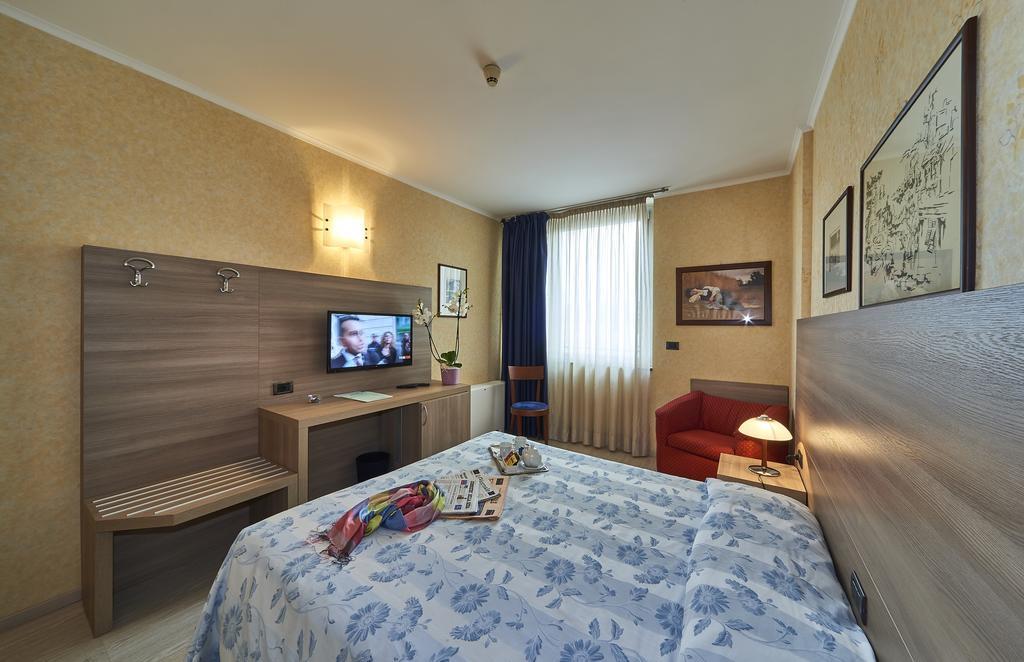 Hotel Alberi Lecco Εξωτερικό φωτογραφία